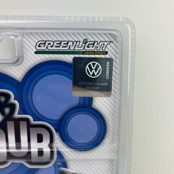 1:64 GreenLight *CLUB V-DUB R17* GULF OIL 1968 Volkswagen Type 2 BUS New - Picture 6 of 13